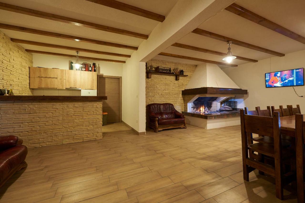 Luxury Villa Residence Zupanovic Трогир Экстерьер фото